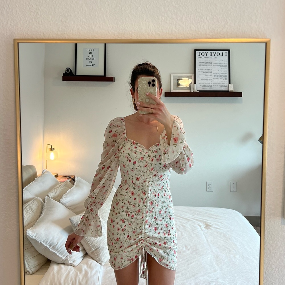 Princess Polly white & pink flowered dress